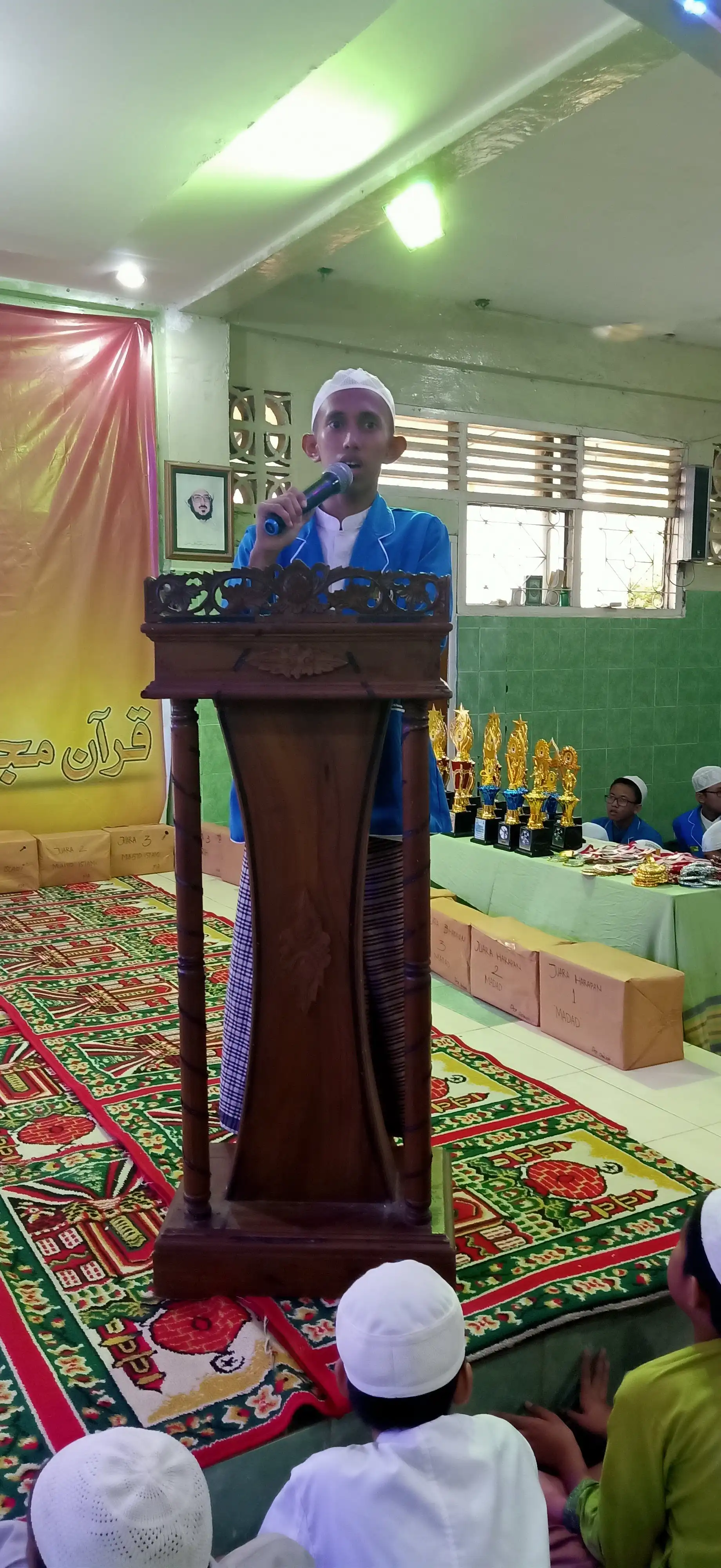 Pembagian Hadiah 4